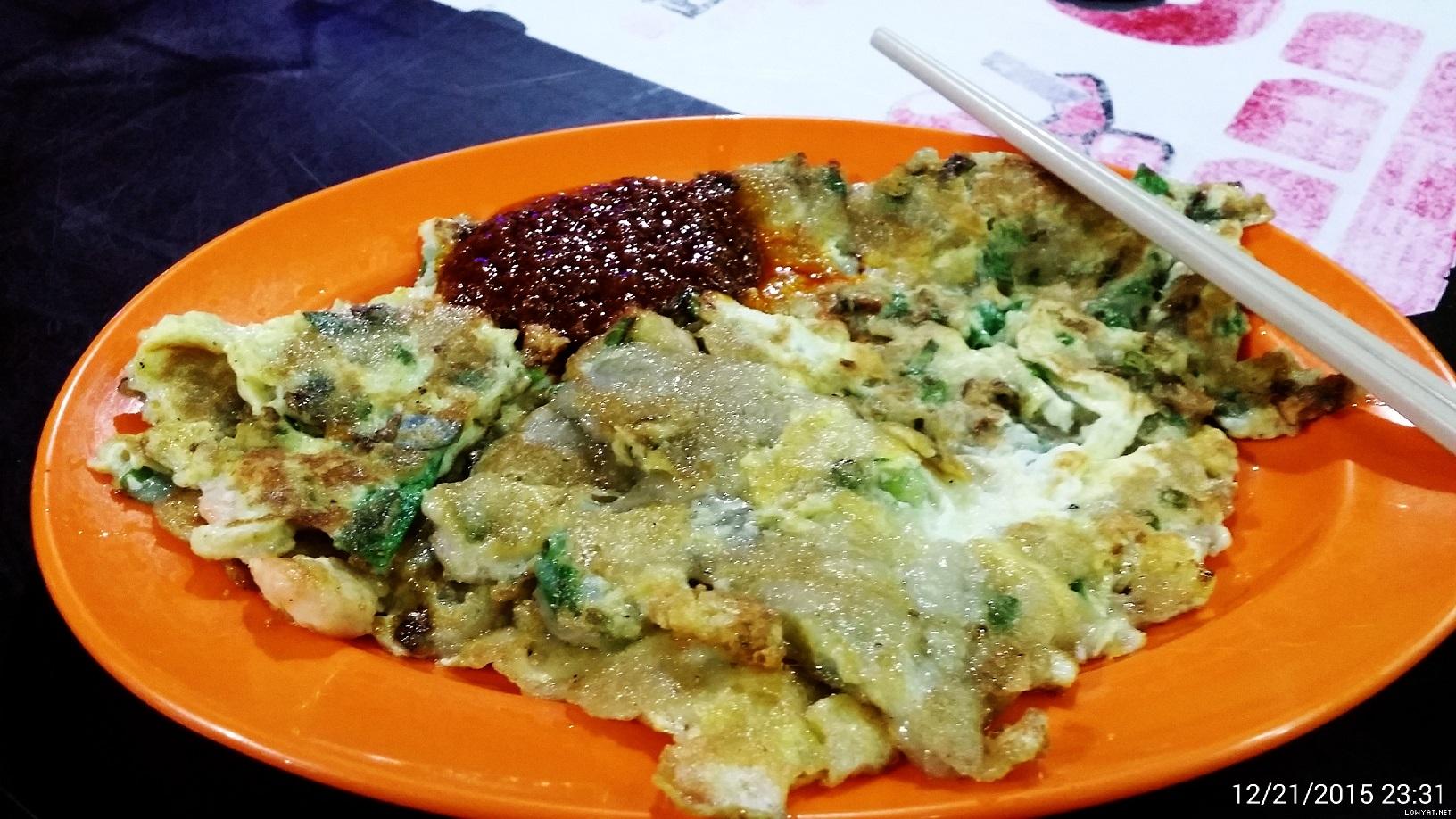 Fried Clam Omelette
